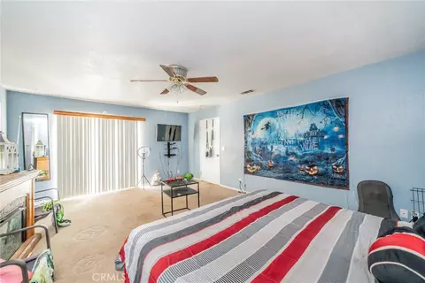 Bedroom - 14171 Tehachapi, Apple Valley, CA 92307 photo 6 of 6