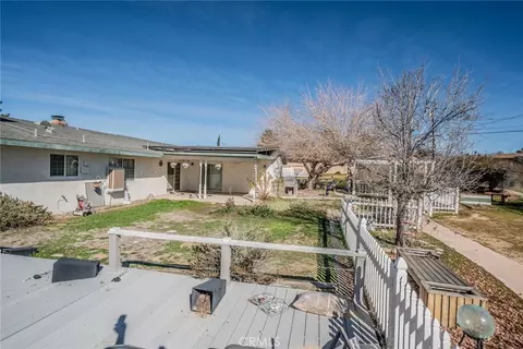 Exterior - 14171 Tehachapi, Apple Valley, CA 92307 photo 7 of 17
