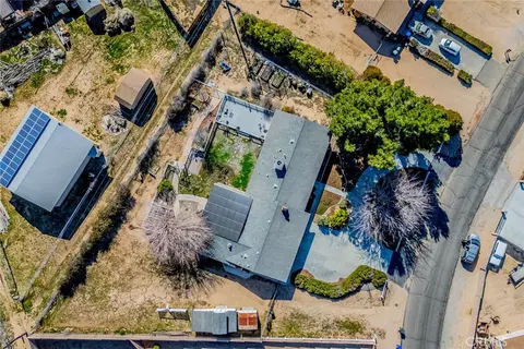 View/Area - 14171 Tehachapi, Apple Valley, CA 92307 photo 7 of 7