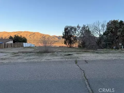 7685 Calpella, Hesperia, CA 92345 photo 4