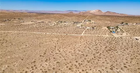 1 Desert Highland Pkwy, Rosamond, CA 93560