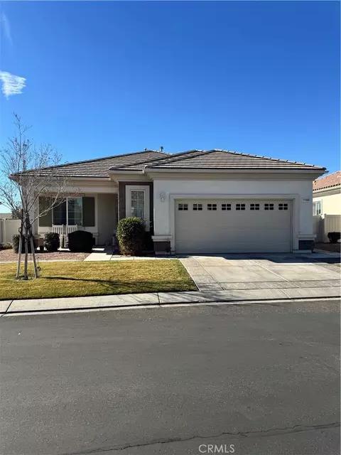 11000 Rockaway Glen Rd, Apple Valley, CA 92308