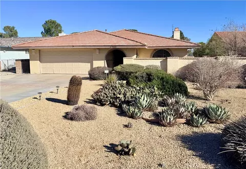 27865 Fairacres Ln, Helendale, CA 92342