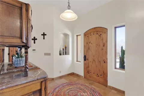 Entry Way - 31024 Rabbit Springs Rd, Lucerne Valley, CA 92356 photo 1 of 4