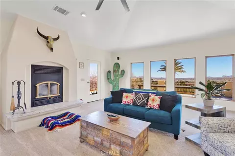 Living - 31024 Rabbit Springs Rd, Lucerne Valley, CA 92356 photo 1 of 4