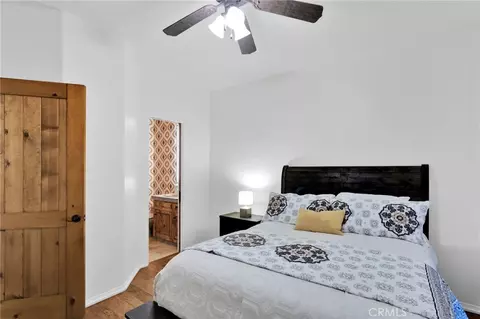 Bedroom - 31024 Rabbit Springs Rd, Lucerne Valley, CA 92356 photo 3 of 5
