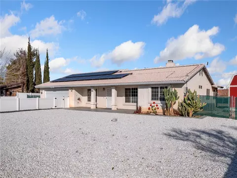 15056 Cerezo Rd, Victorville, CA 92392