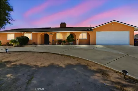 7868 Arrowhead Lake Rd, Hesperia, CA 92345