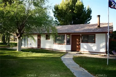 10831 Monte Vis, Phelan, CA 92371