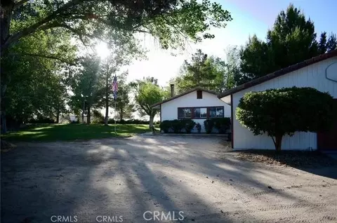 Exterior - 10831 Monte Vis, Phelan, CA 92371 photo 7 of 10