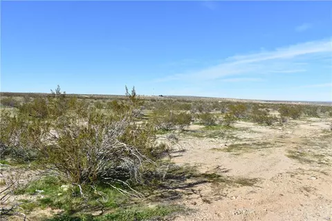 24 Frontier, Helendale, CA 92342 photo 9