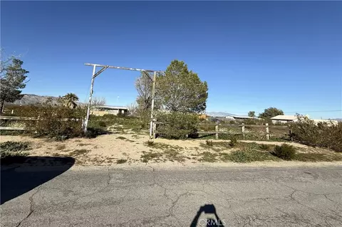 26200 Cheyenne, Mojave, CA 93501 photo 4