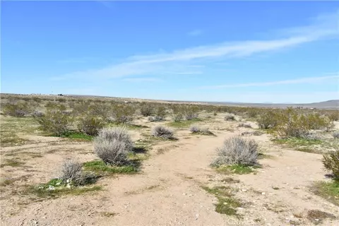 25 Frontier, Helendale, CA 92342 photo 22