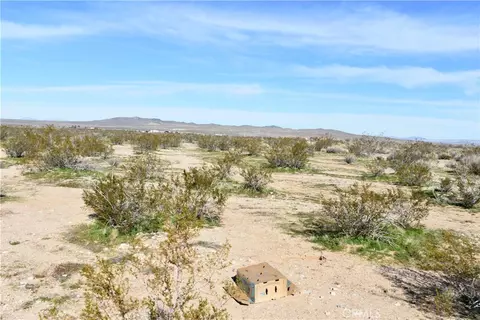 25 Frontier, Helendale, CA 92342 photo 26