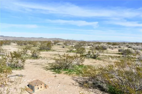 25 Frontier, Helendale, CA 92342 photo 27