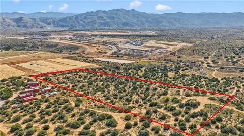 6600 Crockett Ave, Hesperia, CA 92345