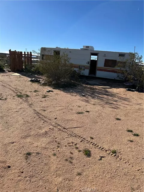 310 Kuna Ave, Yucca Valley, CA 92284