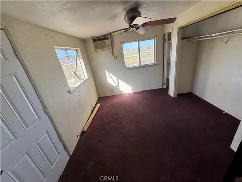 18966 Monterey, Hesperia, CA 92345 photo 6
