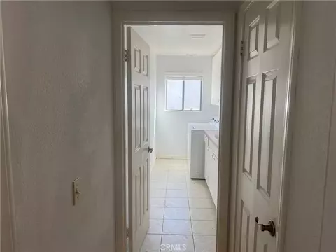 Entry Way - 14627 Greenbriar, Helendale, CA 92342 photo 2 of 2