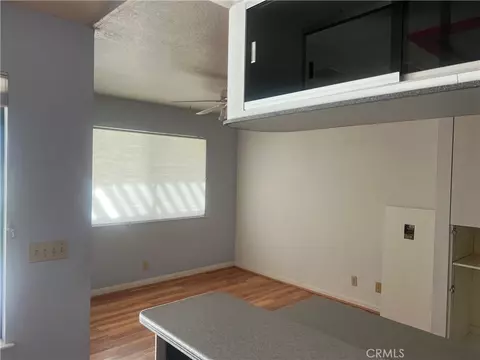 Living - 14627 Greenbriar, Helendale, CA 92342 photo 2 of 2
