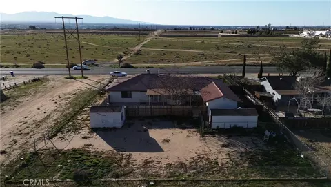 View/Area - 11911 Kiowa Rd, Apple Valley, CA 92308 photo 6 of 7