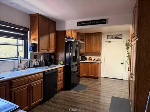 1517 De Anza St, Barstow, CA 92311