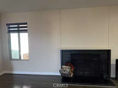 Living - 1517 De Anza St, Barstow, CA 92311 photo 5 of 6
