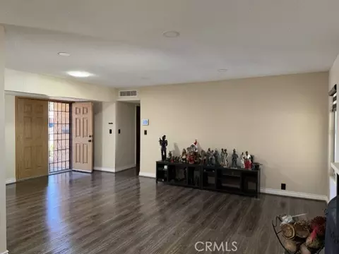 Living - 1517 De Anza St, Barstow, CA 92311 photo 1 of 6