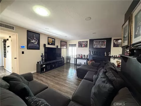 Living - 1517 De Anza St, Barstow, CA 92311 photo 1 of 5