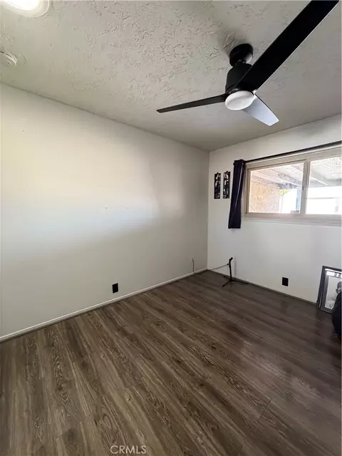 Bedroom - 1517 De Anza St, Barstow, CA 92311 photo 1 of 5