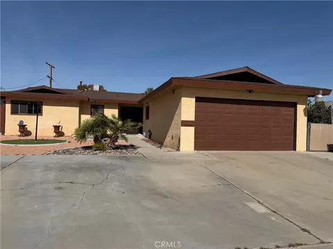 Exterior - 1517 De Anza St, Barstow, CA 92311 photo 1 of 9
