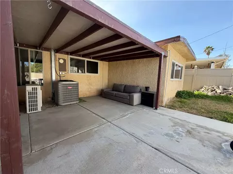 Exterior - 1517 De Anza St, Barstow, CA 92311 photo 5 of 9