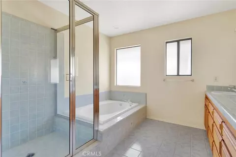 Bath - 16466 Tude, Apple Valley, CA 92307 photo 1 of 8