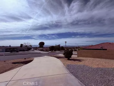 Exterior - 16466 Tude, Apple Valley, CA 92307 photo 5 of 16