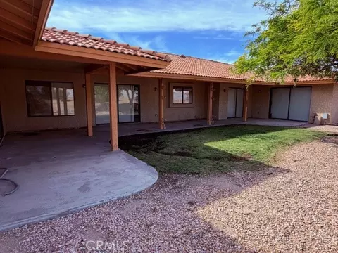 Exterior - 16466 Tude, Apple Valley, CA 92307 photo 10 of 16