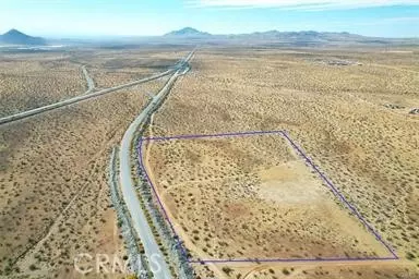 32 Quarry Rd, Apple Valley, CA 92307 photo 4