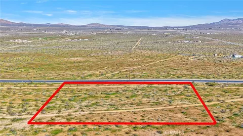 1 Johnson Rd, Apple Valley, CA 92307 photo 7