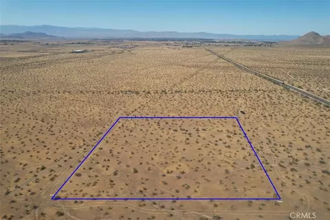 35 Gustine St, Apple Valley, CA 92307 photo 6