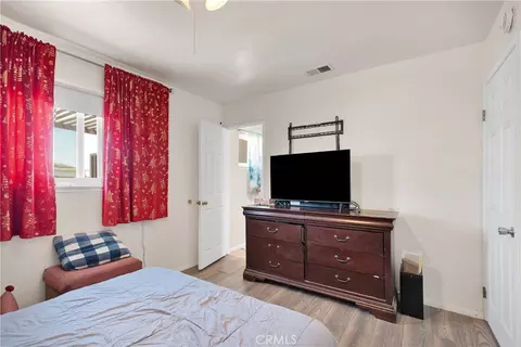 Bedroom - 35391 Western Dr, Barstow, CA 92311 photo 5 of 6