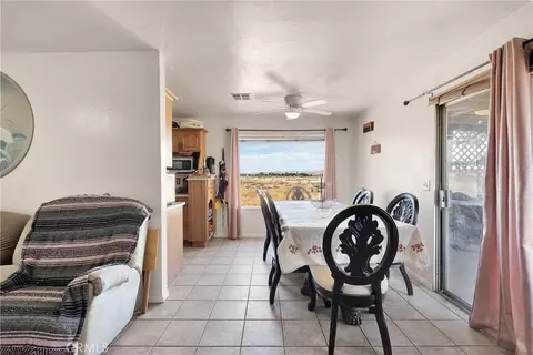 Dining - 35391 Western Dr, Barstow, CA 92311 photo 2 of 3