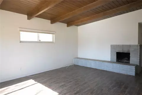 16300 Live Oak, Hesperia, CA 92345 photo 7
