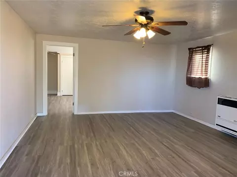 9548 White Rd, Phelan, CA 92371 photo 3