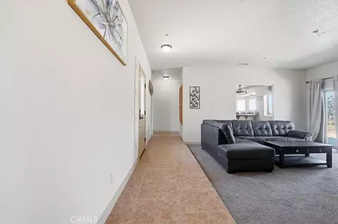 Entry Way - 9323 Serra, Phelan, CA 92371 photo 1 of 3