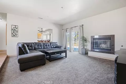 Living - 9323 Serra, Phelan, CA 92371 photo 3 of 3