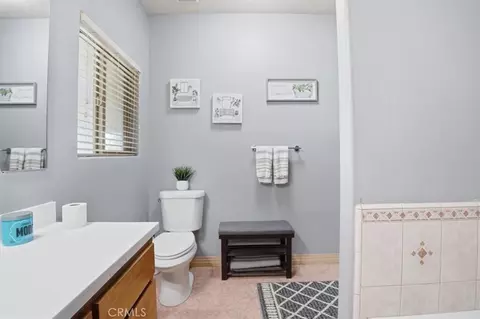 Bath - 9323 Serra, Phelan, CA 92371 photo 3 of 5
