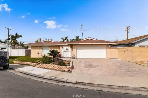 6261 Balmoral, Huntington Beach, CA 92647