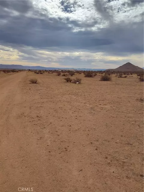 0 Falcion Rd, Apple Valley, CA 92307