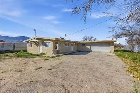 10380 Baker Rd, Lucerne Valley, CA 92356