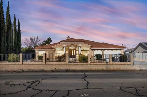 17412 Danbury Ave, Hesperia, CA 92345