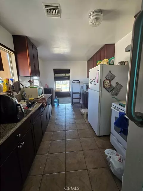 Kitchen - 36827 Hidden Riv, Hinkley, CA 92347 photo 1 of 1